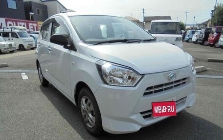 Daihatsu Mira e:S II, 2023 год, 690 000 рублей, 1 фотография