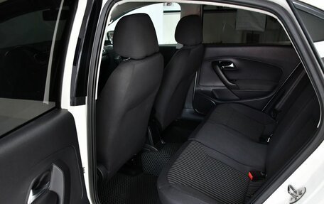 Volkswagen Polo VI (EU Market), 2013 год, 847 000 рублей, 16 фотография