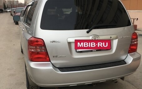 Toyota Highlander III, 2002 год, 1 150 000 рублей, 4 фотография