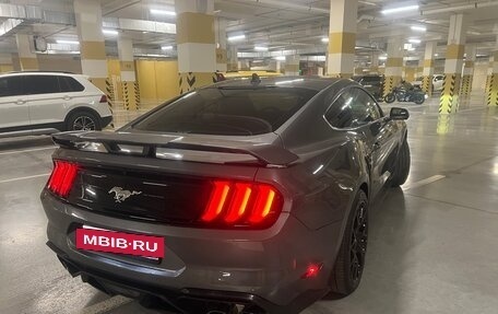 Ford Mustang VI рестайлинг, 2021 год, 3 500 000 рублей, 6 фотография