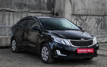 KIA Rio III рестайлинг, 2013 год, 1 000 000 рублей, 3 фотография