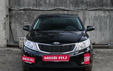 KIA Rio III рестайлинг, 2013 год, 1 000 000 рублей, 2 фотография