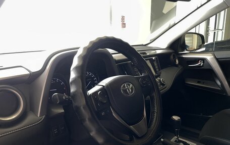 Toyota RAV4, 2017 год, 2 670 000 рублей, 7 фотография