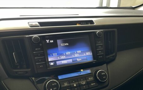 Toyota RAV4, 2017 год, 2 670 000 рублей, 14 фотография