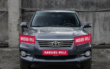 Toyota RAV4, 2011 год, 1 200 000 рублей, 2 фотография
