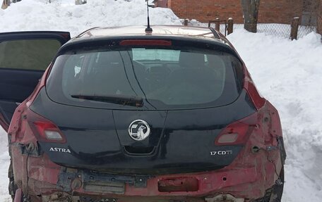 Opel Astra J, 2011 год, 230 000 рублей, 3 фотография