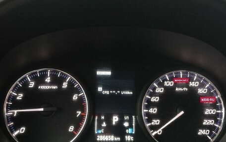 Mitsubishi Outlander III рестайлинг 3, 2014 год, 1 290 000 рублей, 9 фотография