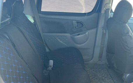 Toyota FunCargo, 2001 год, 330 000 рублей, 10 фотография