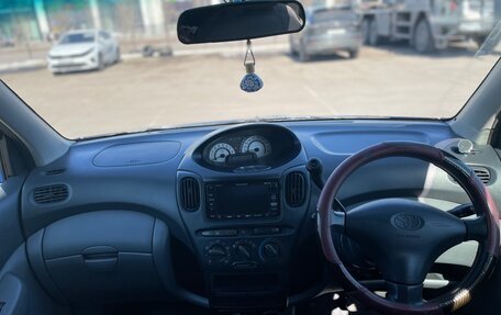 Toyota FunCargo, 2001 год, 330 000 рублей, 11 фотография