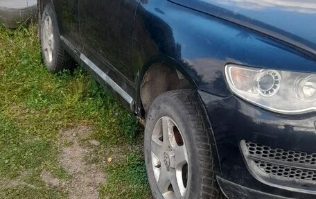 Volkswagen Touareg III, 2010 год, 800 000 рублей, 2 фотография