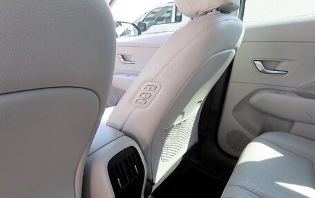 Hyundai Kona, 2023 год, 1 700 003 рублей, 11 фотография