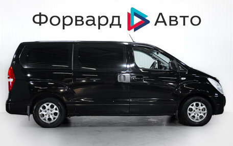 Hyundai H-1 II рестайлинг, 2011 год, 1 270 000 рублей, 9 фотография