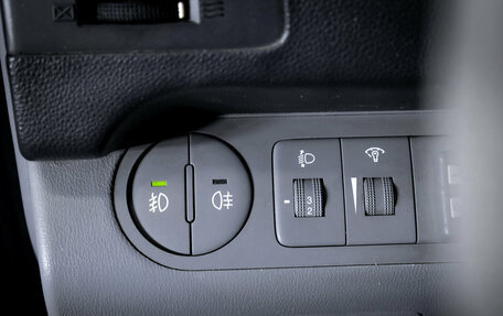 Hyundai H-1 II рестайлинг, 2011 год, 1 270 000 рублей, 17 фотография