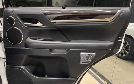 Lexus LX III, 2020 год, 9 500 000 рублей, 23 фотография