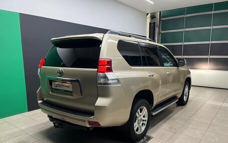 Toyota Land Cruiser Prado 150 рестайлинг 2, 2010 год, 2 950 000 рублей, 6 фотография