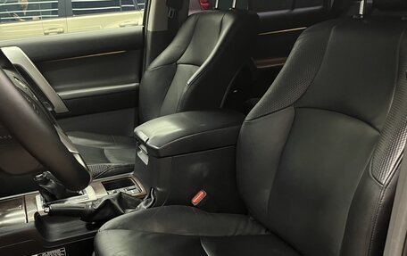 Toyota Land Cruiser Prado 150 рестайлинг 2, 2010 год, 2 950 000 рублей, 9 фотография