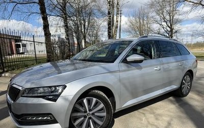 Skoda Superb III рестайлинг, 2022 год, 2 582 000 рублей, 1 фотография