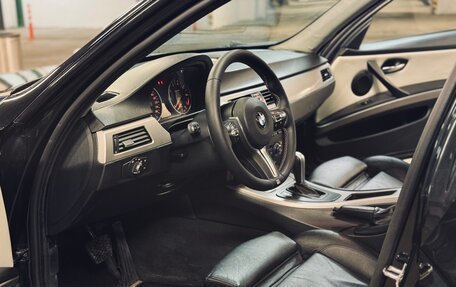 BMW 3 серия, 2005 год, 935 000 рублей, 16 фотография