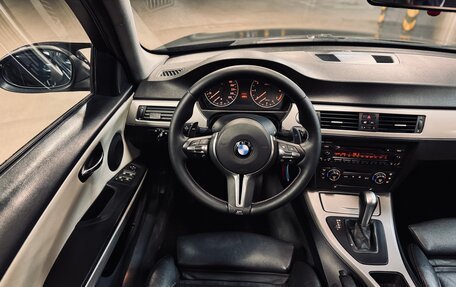 BMW 3 серия, 2005 год, 935 000 рублей, 21 фотография