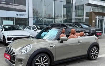 MINI Cabrio, 2019 год, 1 750 000 рублей, 1 фотография