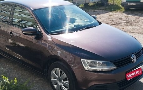 Volkswagen Jetta VI, 2014 год, 1 050 000 рублей, 1 фотография