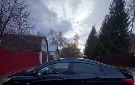 Hyundai Solaris II рестайлинг, 2014 год, 663 000 рублей, 3 фотография