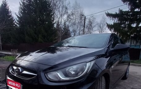 Hyundai Solaris II рестайлинг, 2014 год, 663 000 рублей, 2 фотография