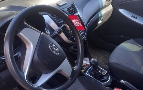 Hyundai Solaris II рестайлинг, 2014 год, 663 000 рублей, 12 фотография