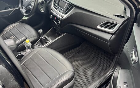 Hyundai Solaris II рестайлинг, 2017 год, 1 100 000 рублей, 7 фотография