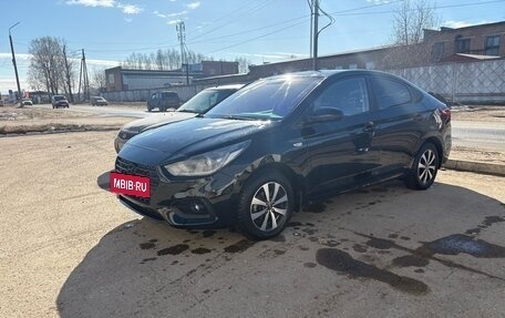 Hyundai Solaris II рестайлинг, 2017 год, 1 100 000 рублей, 4 фотография