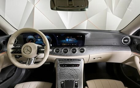 Mercedes-Benz E-Класс, 2021 год, 5 700 000 рублей, 14 фотография