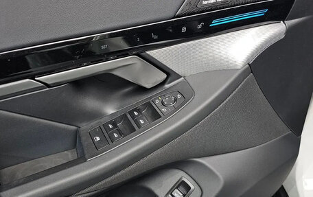 BMW 5 серия, 2024 год, 6 573 000 рублей, 6 фотография