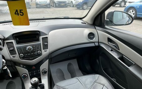 Chevrolet Cruze II, 2011 год, 619 000 рублей, 16 фотография