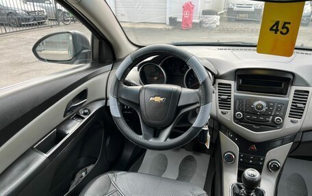 Chevrolet Cruze II, 2011 год, 619 000 рублей, 15 фотография