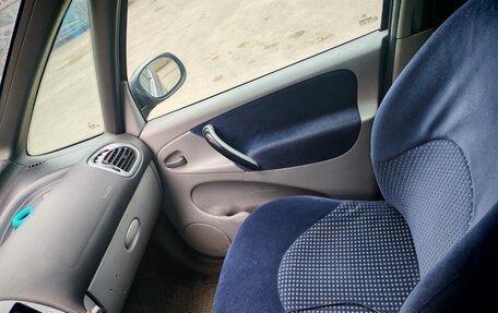 Citroen Xsara Picasso, 2003 год, 285 000 рублей, 25 фотография