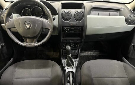 Renault Duster I рестайлинг, 2017 год, 959 000 рублей, 7 фотография