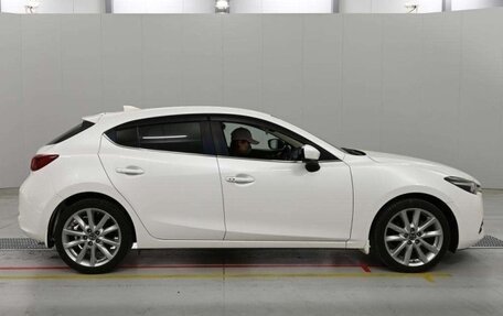 Mazda Axela, 2017 год, 960 000 рублей, 6 фотография