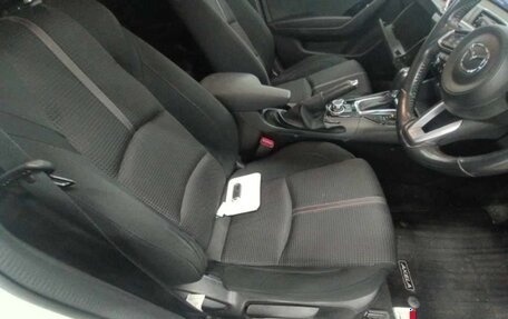 Mazda Axela, 2017 год, 960 000 рублей, 11 фотография