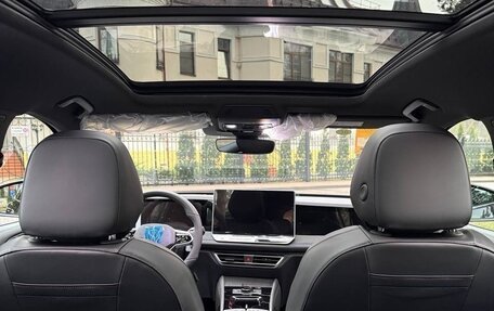 Volkswagen Tiguan, 2026 год, 4 630 000 рублей, 32 фотография