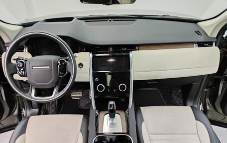 Land Rover Discovery Sport I рестайлинг, 2021 год, 4 800 000 рублей, 10 фотография