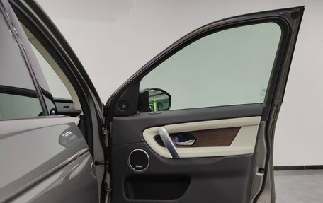 Land Rover Discovery Sport I рестайлинг, 2021 год, 4 800 000 рублей, 20 фотография