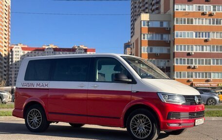 Volkswagen Caravelle T6 рестайлинг, 2018 год, 3 300 000 рублей, 4 фотография