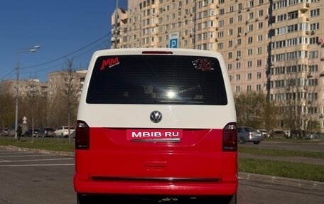 Volkswagen Caravelle T6 рестайлинг, 2018 год, 3 300 000 рублей, 7 фотография