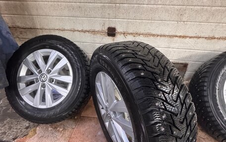 Volkswagen Caravelle T6 рестайлинг, 2018 год, 3 300 000 рублей, 22 фотография