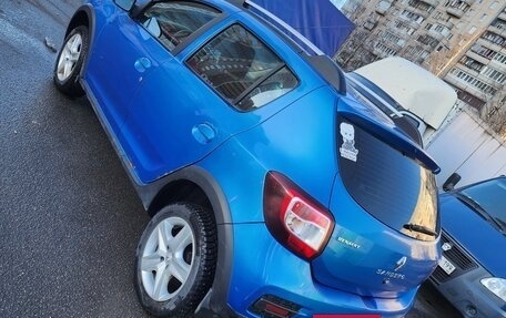 Renault Sandero II рестайлинг, 2017 год, 850 000 рублей, 3 фотография