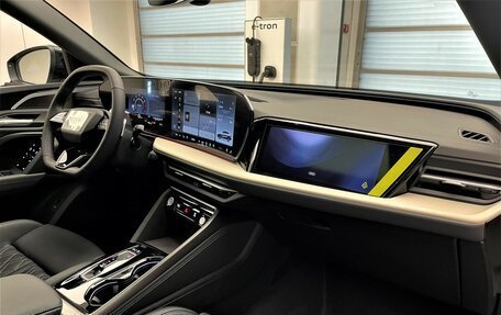 Audi Q5, 2026 год, 6 800 000 рублей, 16 фотография