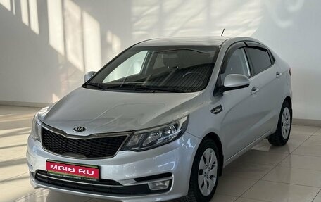 KIA Rio III рестайлинг, 2015 год, 890 000 рублей, 1 фотография