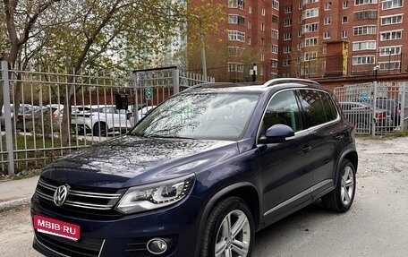 Volkswagen Tiguan I, 2016 год, 1 900 000 рублей, 1 фотография