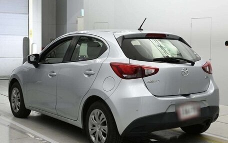 Mazda Demio IV, 2017 год, 840 000 рублей, 3 фотография