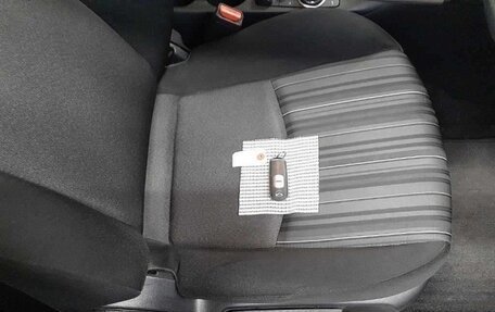 Mazda Demio IV, 2017 год, 840 000 рублей, 10 фотография